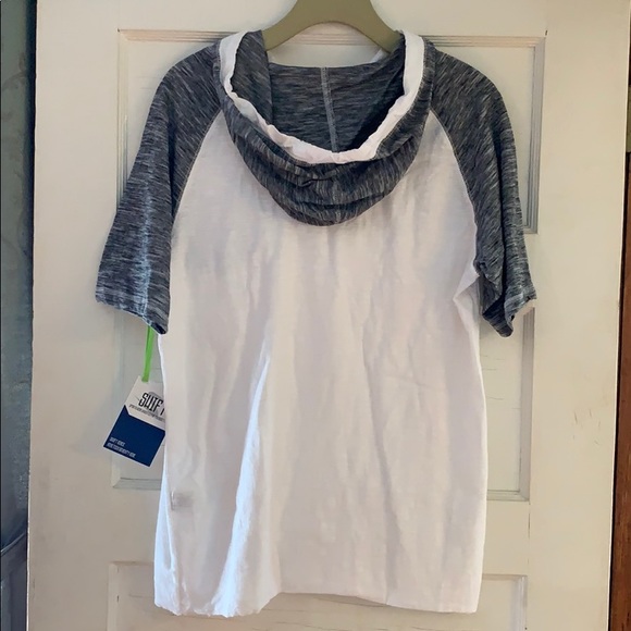 Swift Hoodie PullOver Short Sleeve Shirt - Picture 3 of 6